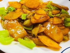 -东北菜冰城一家人