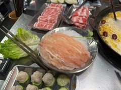 -鹿鸣山草本茶香火锅(园西路店)