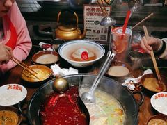 -萍姐火锅·公路夜市(武汉首店)