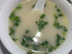 -粤小煲鲜汤猪肚鸡(丹尼斯二天地店)