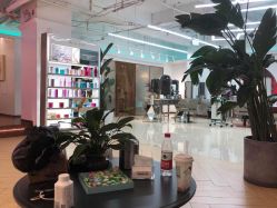 -BULB STUDIO 巴柏明星发型工作室