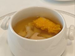 绣球黄耳炖松茸-伯衡55·吉品轩(乌鲁木齐南路店)