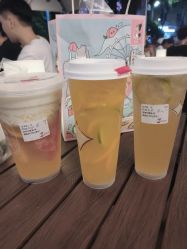 -桃桃屿·潮牌酷银(世纪荟店)