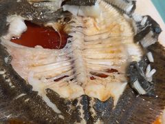 -鸽子侯·家宴·平价海鲜(市图书馆店)