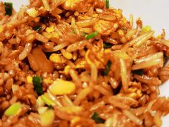 -忆江南·临江鱼馆