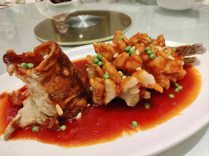 金时代顺风大酒店(松江店)-"食材服务很到位的一家店,大部分的菜品都