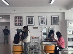 -bobo高端证件照工作室(三元桥店)
