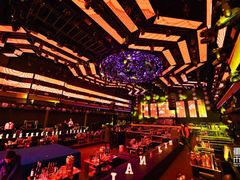 -HiIbiza酒吧