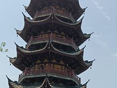 -龙华寺