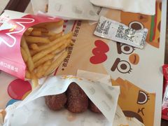 -华莱士·全鸡汉堡(财经学院店)