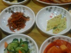 -故乡家韩国料理(丹东街店)