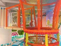 -布鲁豪斯亲子欢乐家庭餐厅