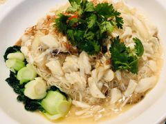 鲜拆蟹肉焖米粉-新加坡海鲜共和(名胜世界圣淘沙海滨坊)