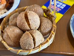 -包整·丝娃娃(一览甲秀楼风景店)