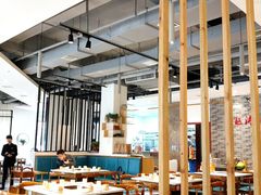 大堂-小牛叔鲜切牛肉·火锅·烤肉自助(公济桥路店)