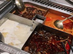 -海底捞火锅(新松江路店)