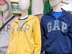 -GAP(王府井奥莱·香江小镇店)