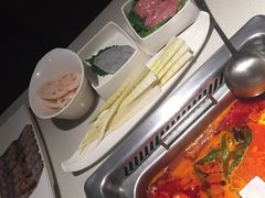 -海底捞火锅鲜切牛肉主题店(长寿路店)