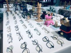 -肆兮眼镜·蔡司·徕卡战略合作店(大坪店)
