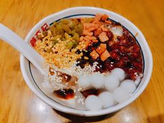 -蓉李记成都名小吃(武汉菱角湖万达店)