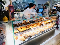 面包甜点陈列柜-Perma Café樸門(五羊店)