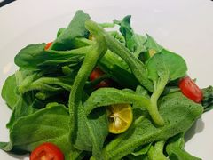 -渝半城经典川粤菜(重庆天地店)
