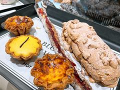 -HOT CRUSH趁热集合·现烤面包(上海环球港店)