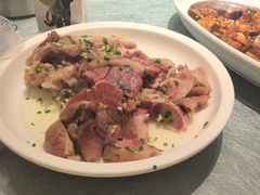 -侬佳蒸菜馆(听潮店)