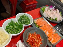 -谭鸭血老火锅(漳州路店)