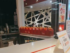 -麦当劳(汉口火车站候车室店)