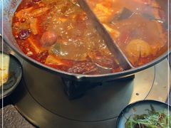 -湊湊火锅·茶憩(新中关购物中心店)