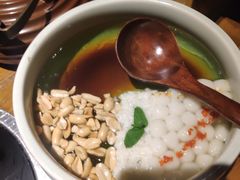 -吃饭皇帝大土家民族菜(正大广场店)