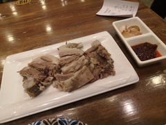 -清真·玛丽亚新疆菜主题餐厅(浙江中路店)
