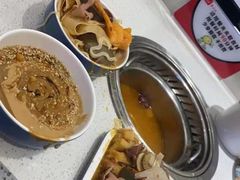 -龍歌自助小火锅(市南金茂湾店)