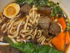 -康师傅私房牛肉面(申虹店)