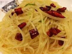 -篱笆院东北饺子王(欧阳路店)
