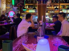 -鲨鱼美式餐厅酒吧Sharky