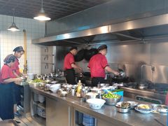 自助取餐区-大队长大灶鹅