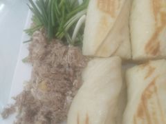 虾酱卷子-渔民船说·北塘海鲜·天津菜·海肠捞饭(北塘古镇店)