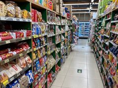 -绿叶子超市(公园大道店)