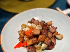 黑椒葱爆牛肉粒-钟菜·粤菜点心·宴请(海上世界·汇港二期店)