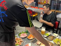-马路牙子烧烤音乐酒馆(望京店)