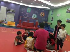 -小小运动馆(浦江店)