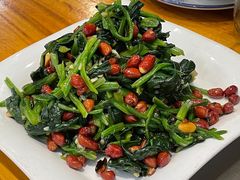 果仁波菜-张记焖窑·十五年专注焖烤(雍和宫店)