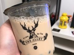 -THE ALLEY 鹿角巷(华润万象城店)