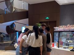 -筠咖啡西餐厅(上海国展宝龙丽筠酒店)