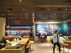 大堂-星巴克臻选(上海合生汇1F店)