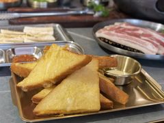 -围炉肉舍•炭烤活鳗•丹东海鲜烤肉(步行街店)