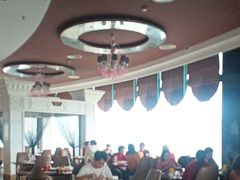 -荣誉国际酒店-云顶旋转餐厅