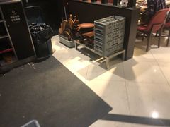 -必胜客(上海新南方商城PH店)